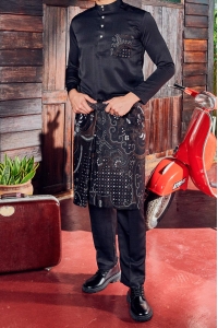 Batik Sampin in Black